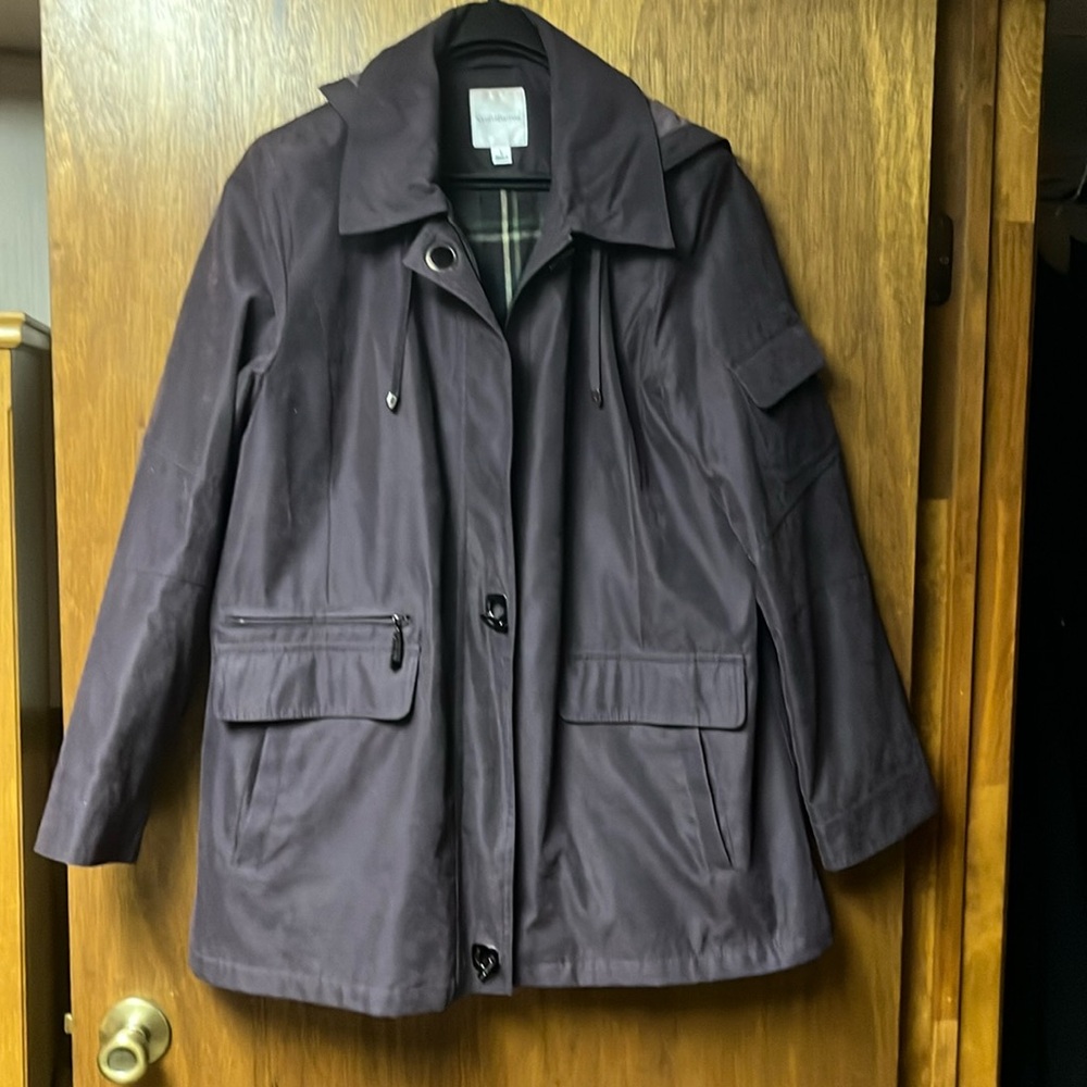 Ladies rain jacket